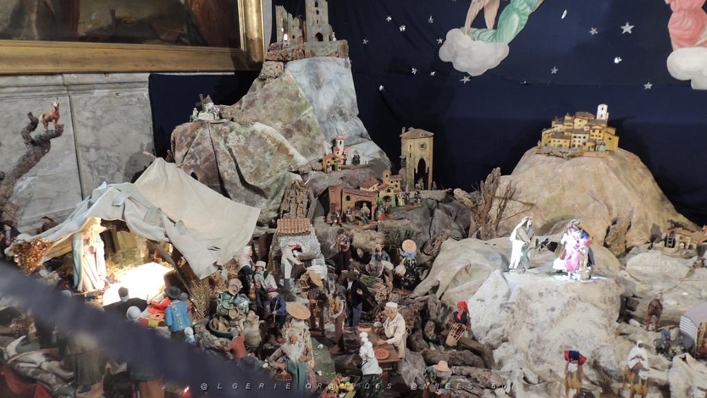 2023 12 19 TOULON AVANT NOEL (2).JPG -           